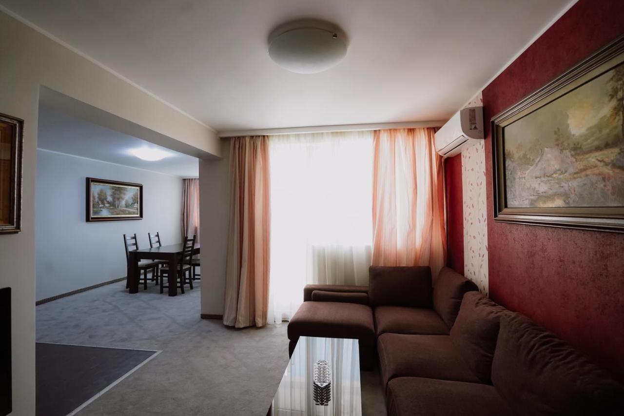 Rovno Hotel 3*