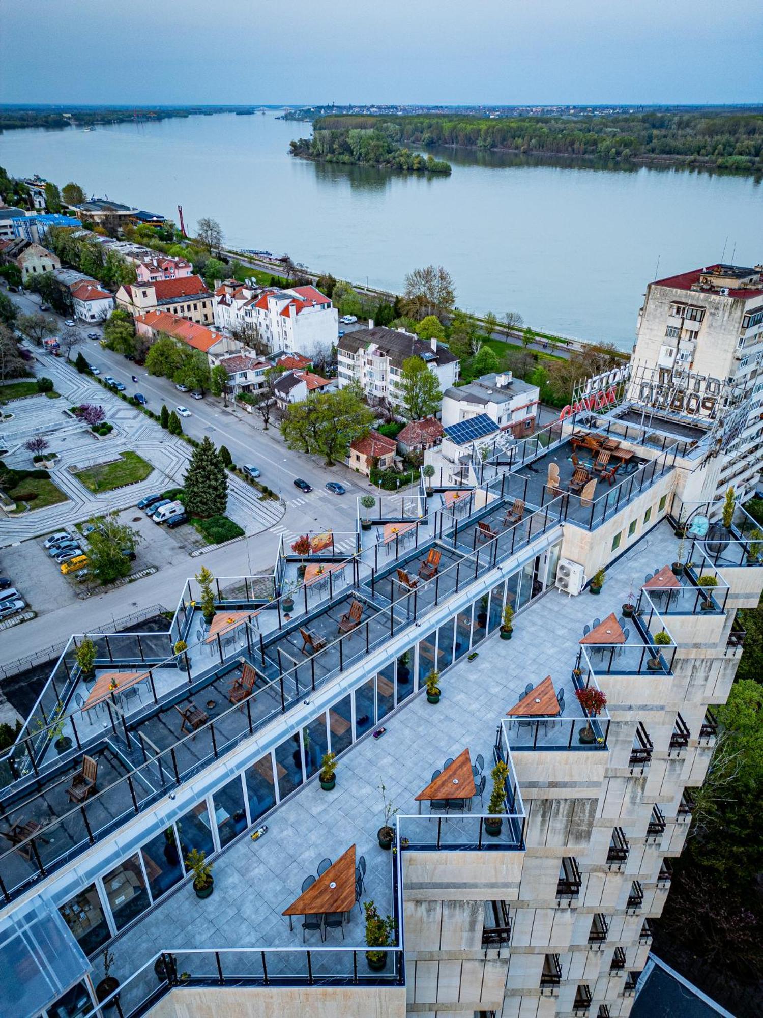 Hotel Rovno